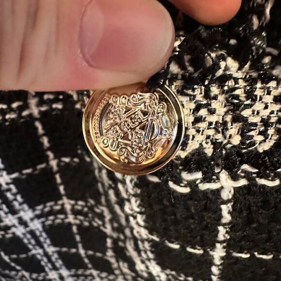 Size 6 Chanel-Inspired Tweed Plaid Dress, Black and White Knee-Length from SHEIN - Picture 7 of 10